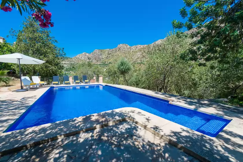 Holiday rentals in Sa tarongera, Andratx