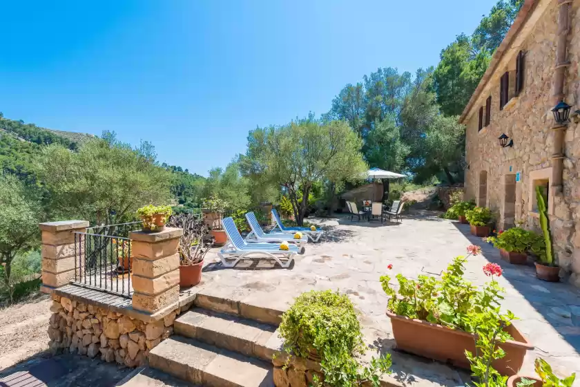 Holiday rentals in Sa tarongera, Andratx