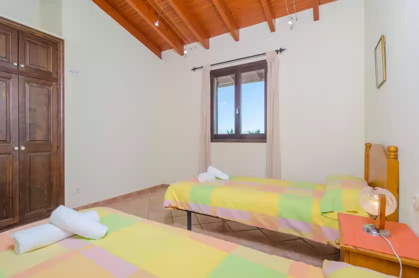 Holiday rentals in S'alqueria, Campanet