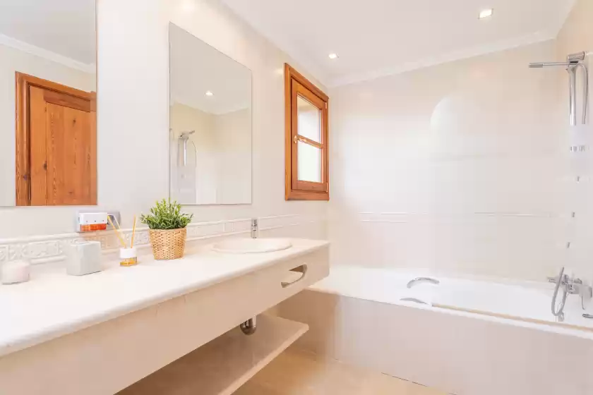 Holiday rentals in Can bielet, Binissalem