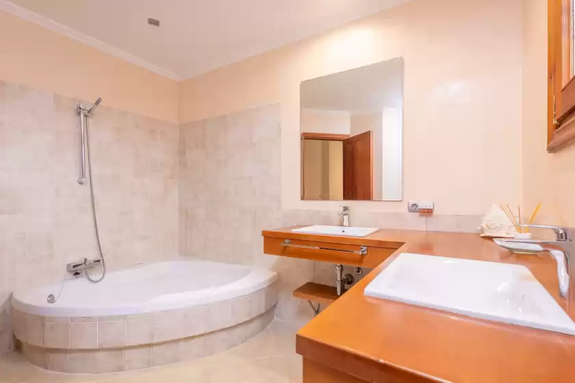 Holiday rentals in Can bielet, Binissalem