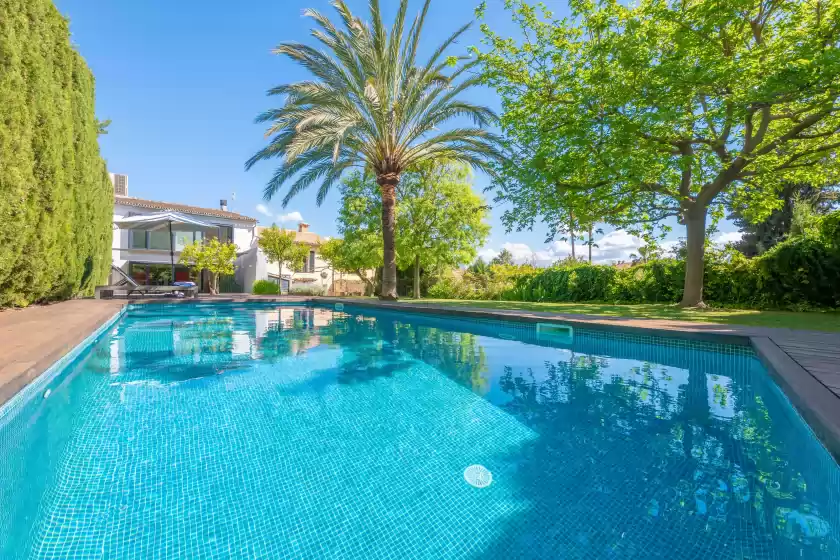 Holiday rentals in Can cabrit, Alaró