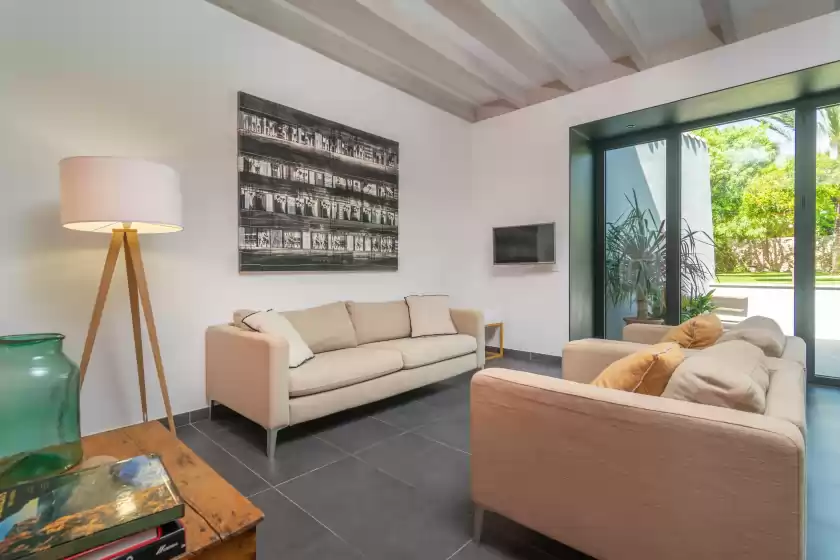 Holiday rentals in Can cabrit, Alaró