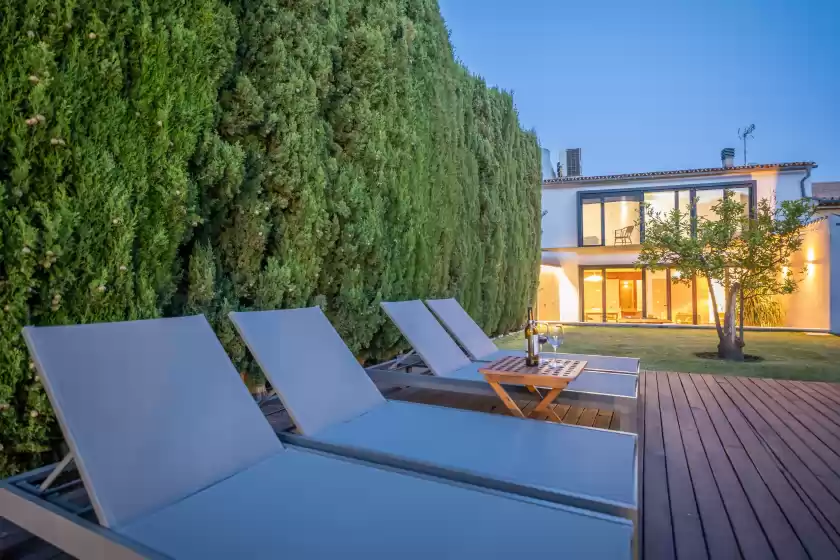 Holiday rentals in Can cabrit, Alaró