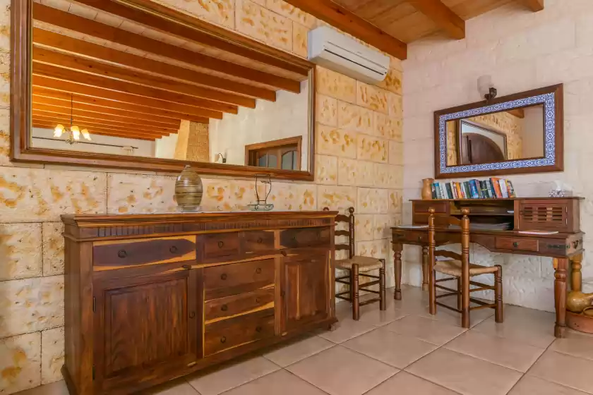 Holiday rentals in Can berguins, Búger