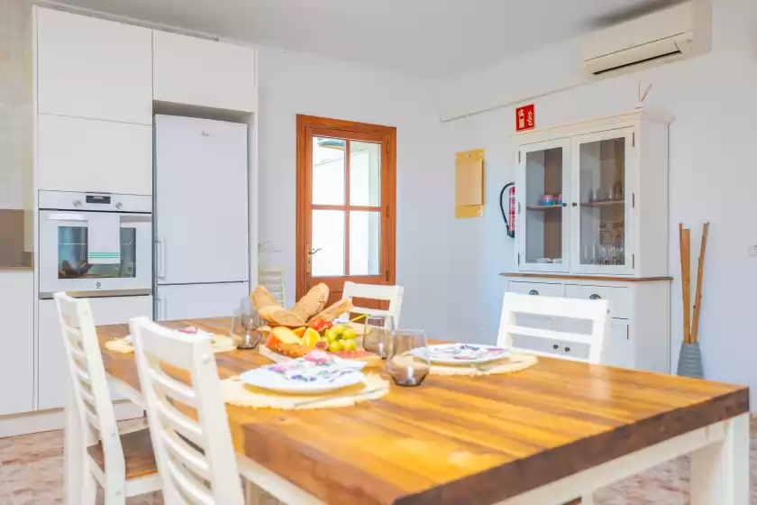 Holiday rentals in Ca na flores, Llubí