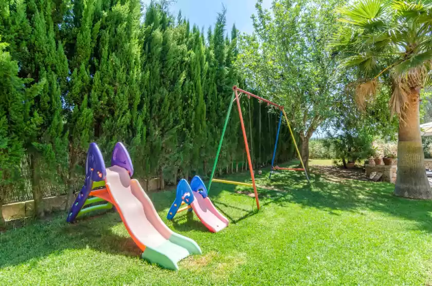 Holiday rentals in Finca es porrassar, Cas Concos