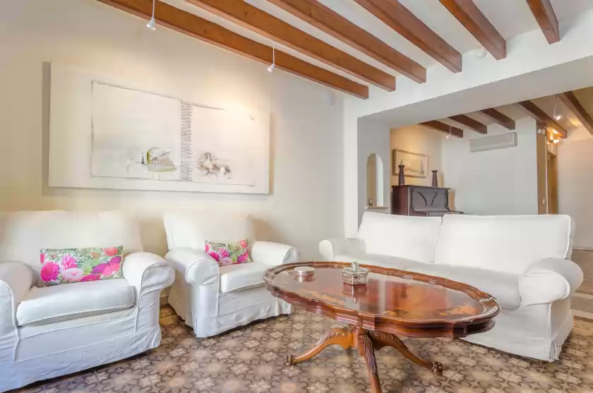 Holiday rentals in Can pati, Sóller