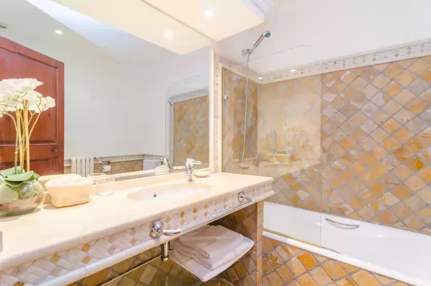 Holiday rentals in Can pati, Sóller