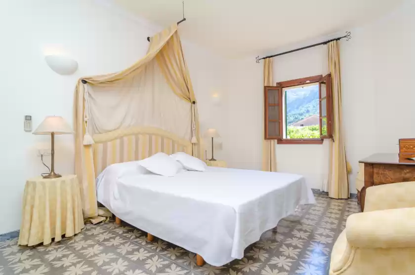 Holiday rentals in Can pati, Sóller