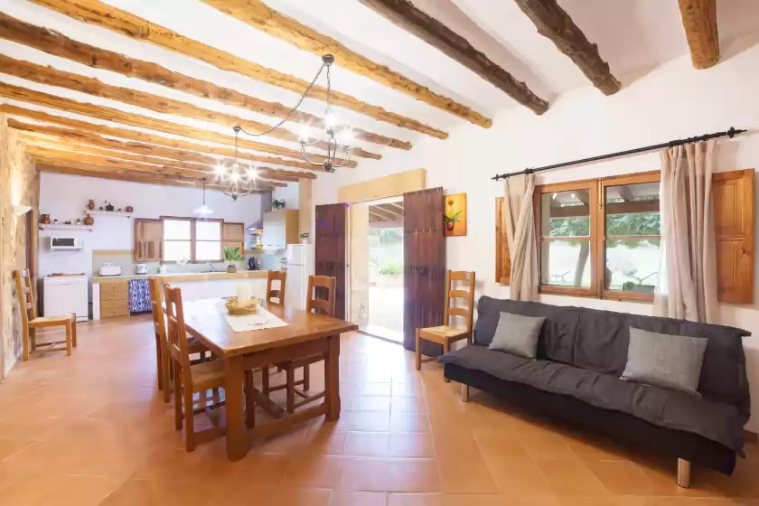 Holiday rentals in Sa cova (cova de rotana), Manacor