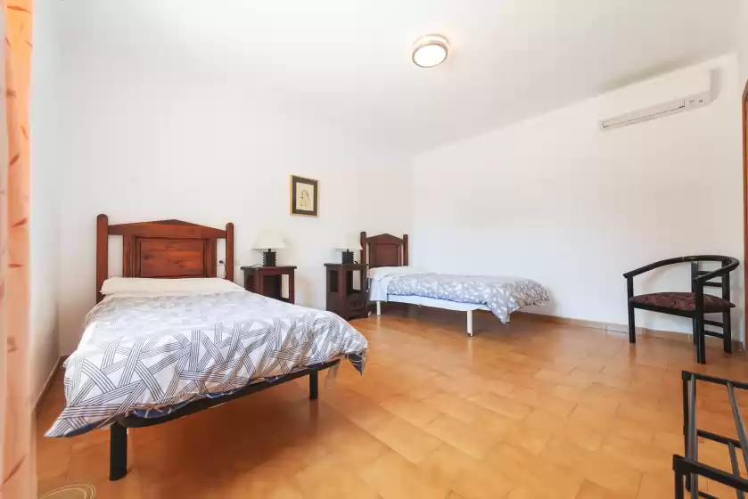 Holiday rentals in Vivienda isabela, Inca