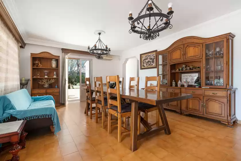 Holiday rentals in Vivienda isabela, Inca