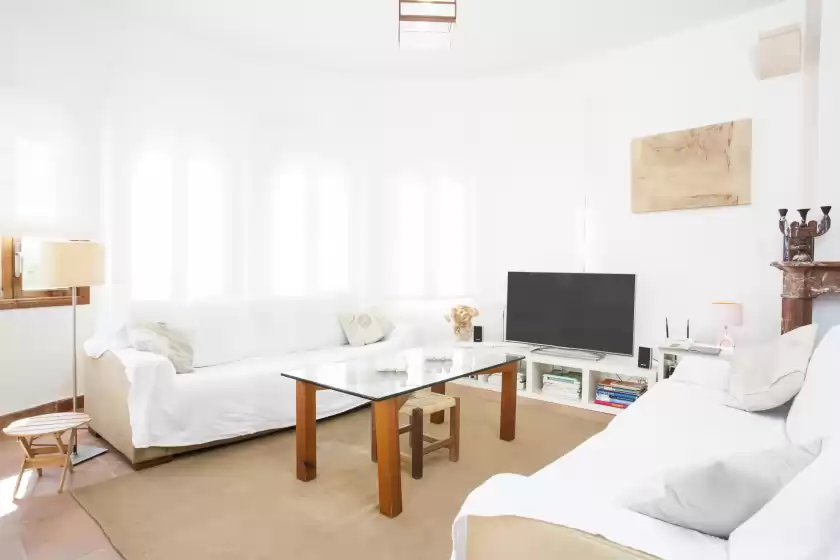 Holiday rentals in Es garrover, Cala Millor