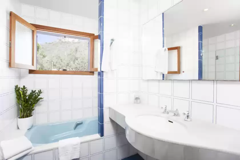 Holiday rentals in Es garrover, Cala Millor