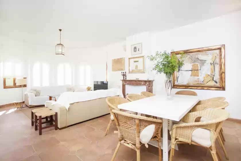 Holiday rentals in Es garrover, Cala Millor