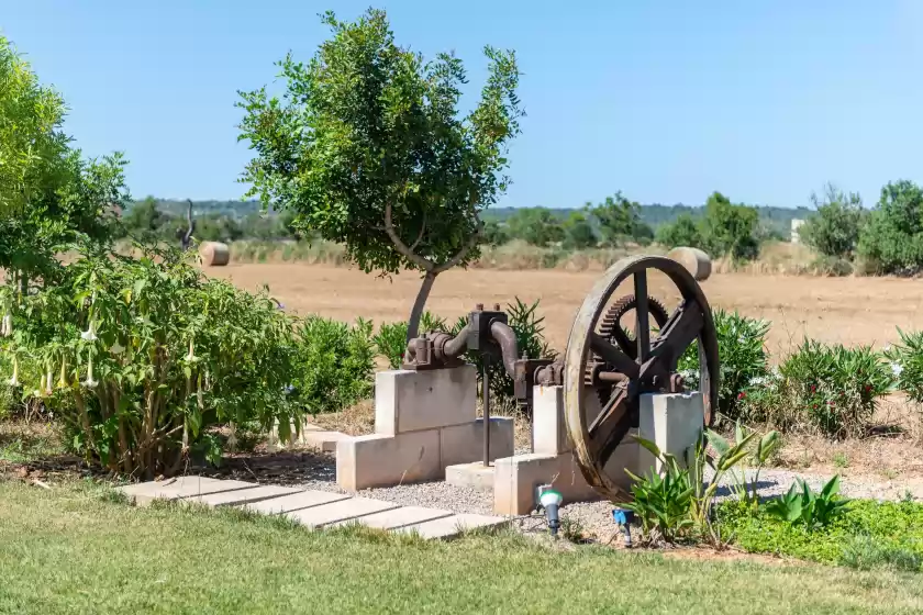 Holiday rentals in Ses barreres, Campos