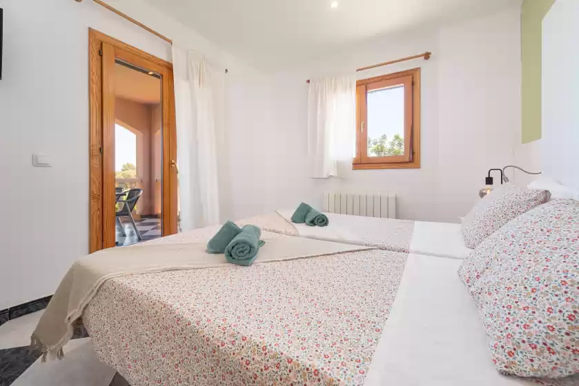Holiday rentals in Casa campillos, Llucmajor