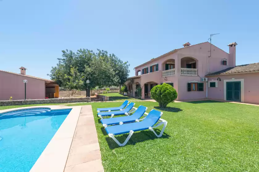 Holiday rentals in Casa campillos, Llucmajor