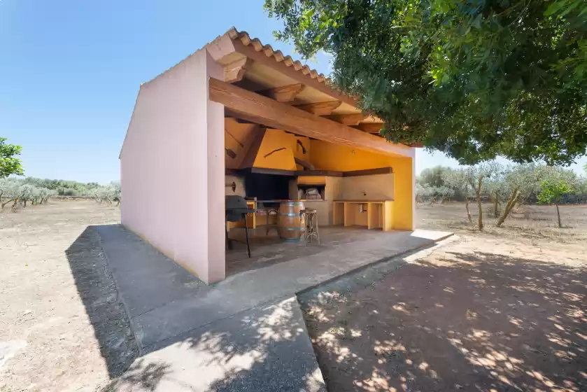 Holiday rentals in Casa campillos, Llucmajor