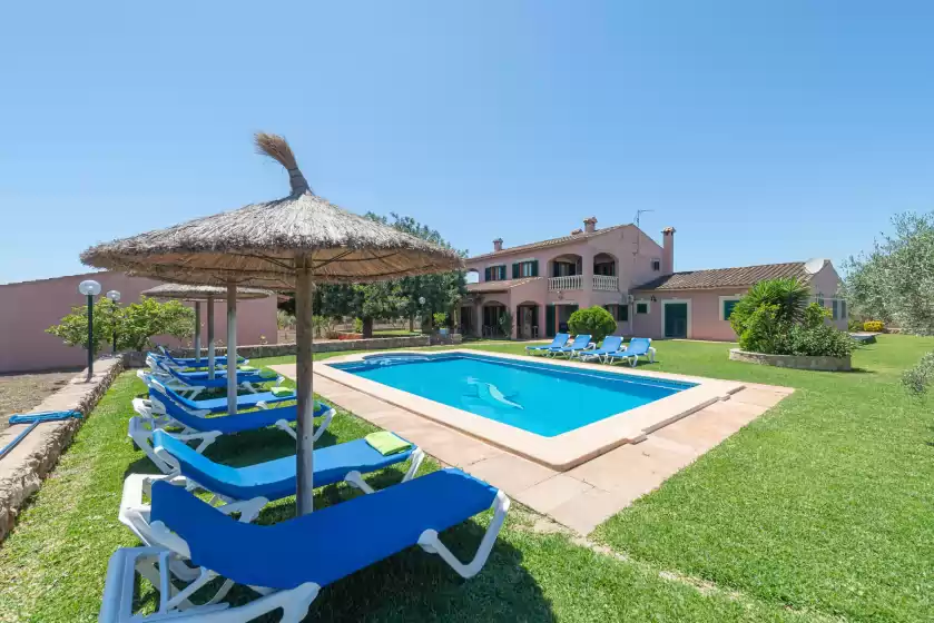 Holiday rentals in Casa campillos, Llucmajor