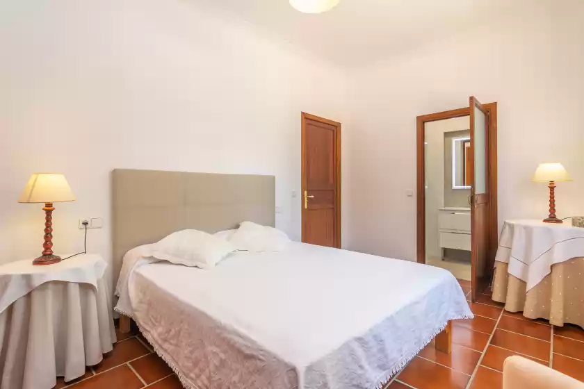 Holiday rentals in Can moscari, Inca