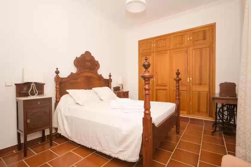 Holiday rentals in Can moscari, Inca