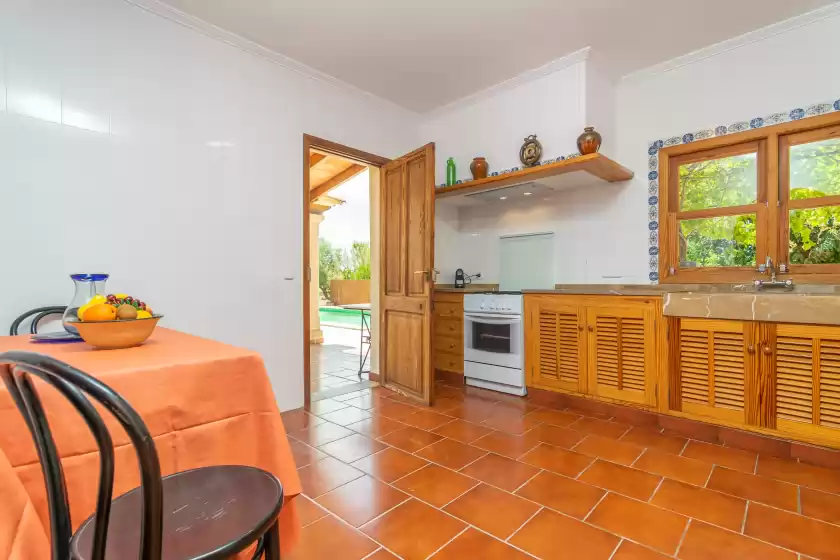 Holiday rentals in Can moscari, Inca