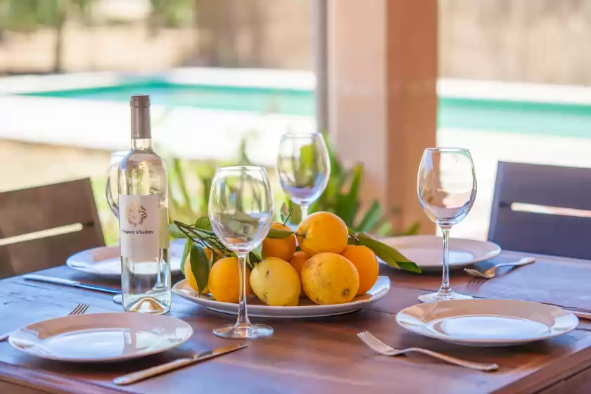 Holiday rentals in Can moscari, Inca