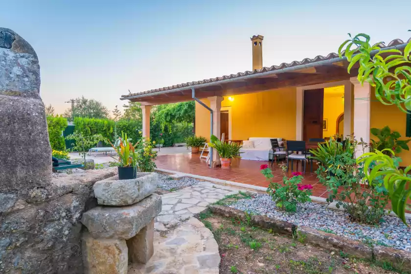 Holiday rentals in Can moscari, Inca