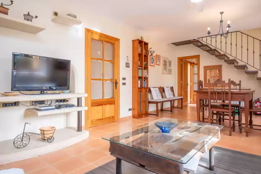 Holiday rentals in Can boi den cifre, Urbanització la Font
