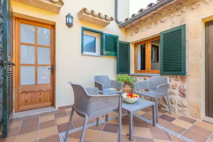 Holiday rentals in Can boi den cifre, Urbanització la Font