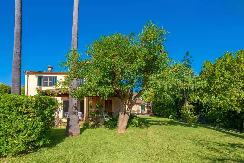 Holiday rentals in Can boi den cifre, Urbanització la Font