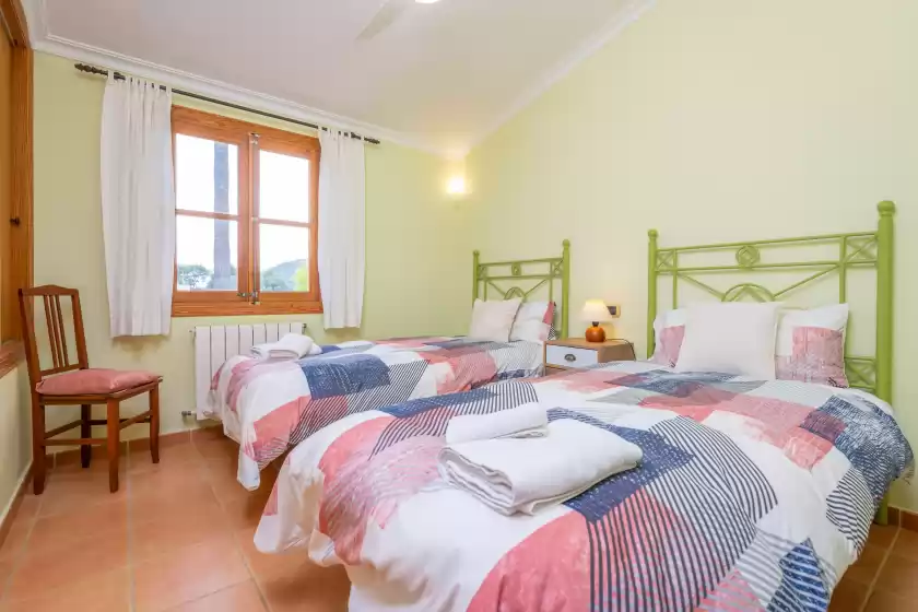 Holiday rentals in Can boi den cifre, Urbanització la Font