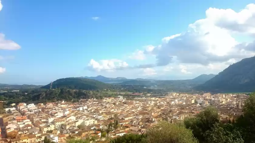 Holiday rentals in Can boi den cifre, Urbanització la Font