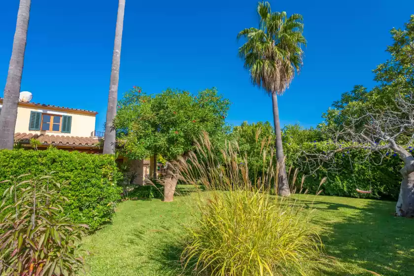 Holiday rentals in Can boi den cifre, Urbanització la Font