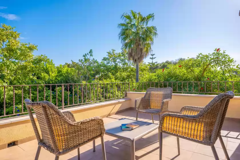 Holiday rentals in Can boi den cifre, Urbanització la Font