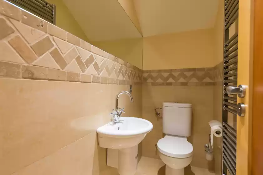 Alquiler vacacional en Villa luna suites, es Puigderrós