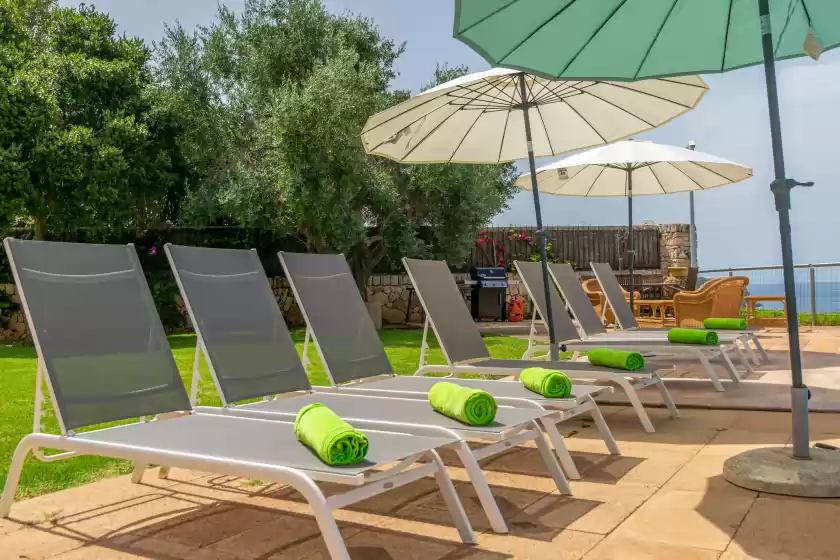 Alquiler vacacional en Villa luna suites, es Puigderrós