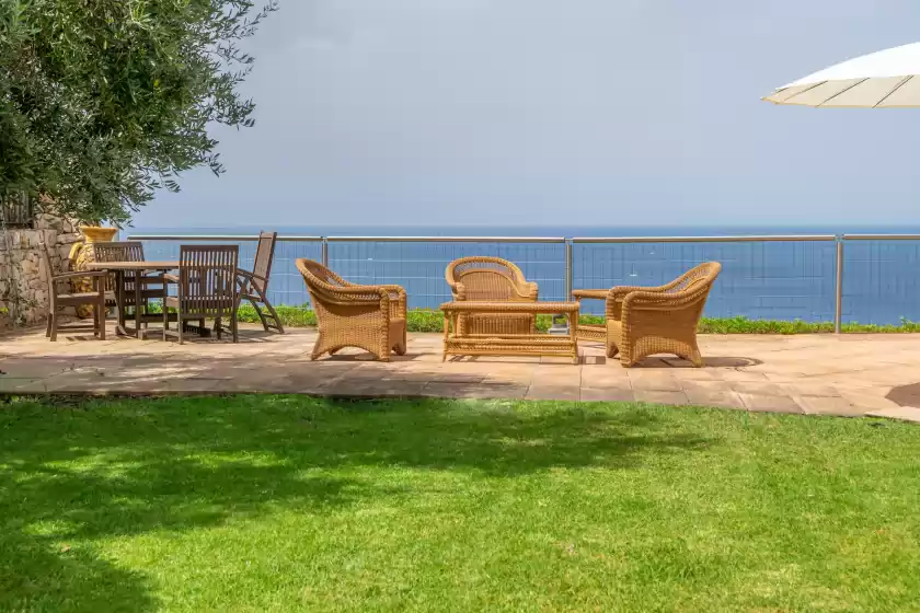 Alquiler vacacional en Villa luna suites, es Puigderrós