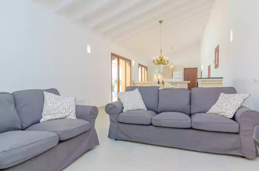 Holiday rentals in Can gusti, Manacor