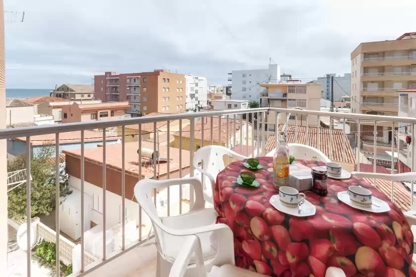 Holiday rentals in Odisea