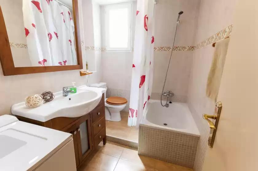 Holiday rentals in Odisea,
