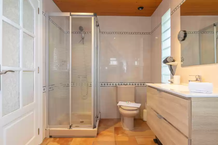 Holiday rentals in Refugi de les aguiles, Lloseta