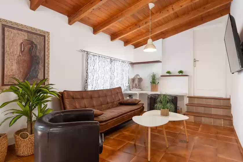 Holiday rentals in Refugi de les aguiles, Lloseta