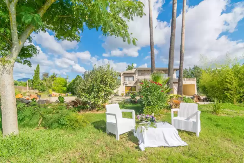 Holiday rentals in Refugi de les aguiles, Lloseta