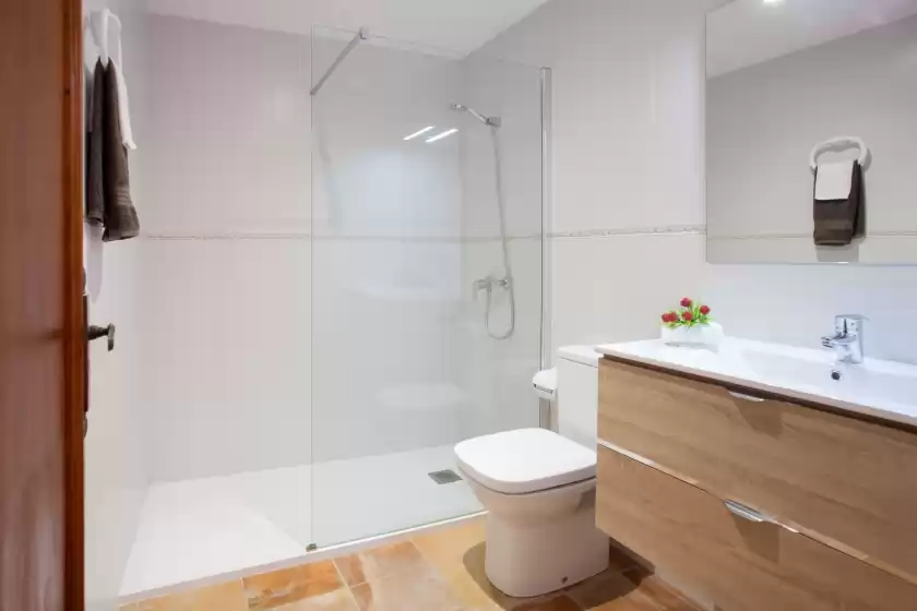 Holiday rentals in Refugi de les aguiles, Lloseta