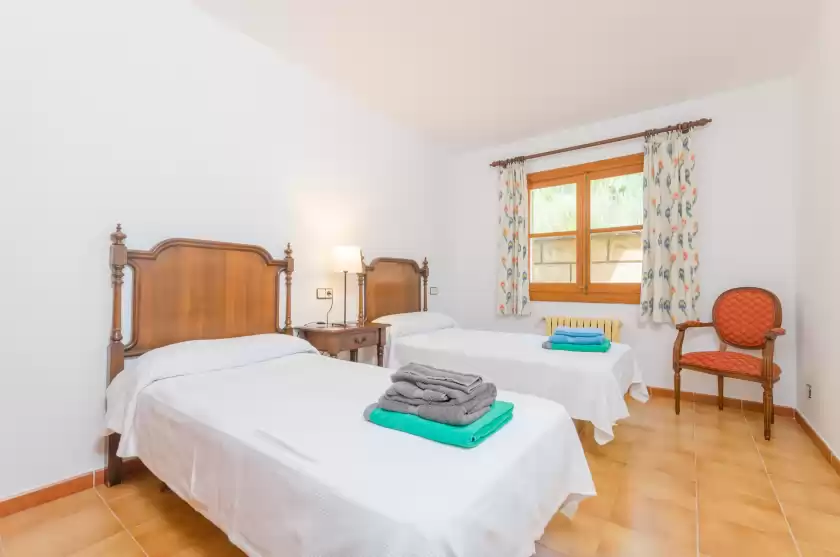 Holiday rentals in Can pere vell, Andratx