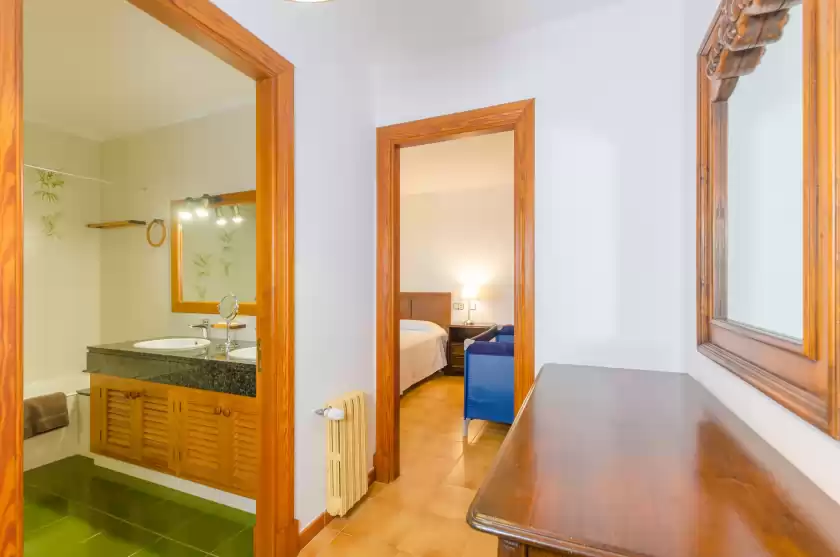 Holiday rentals in Can pere vell, Andratx