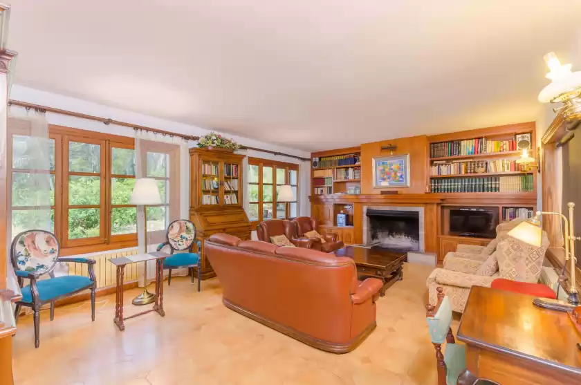 Holiday rentals in Can pere vell, Andratx